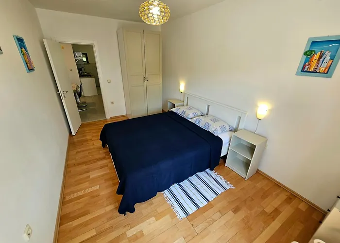Jagoda Apartman *